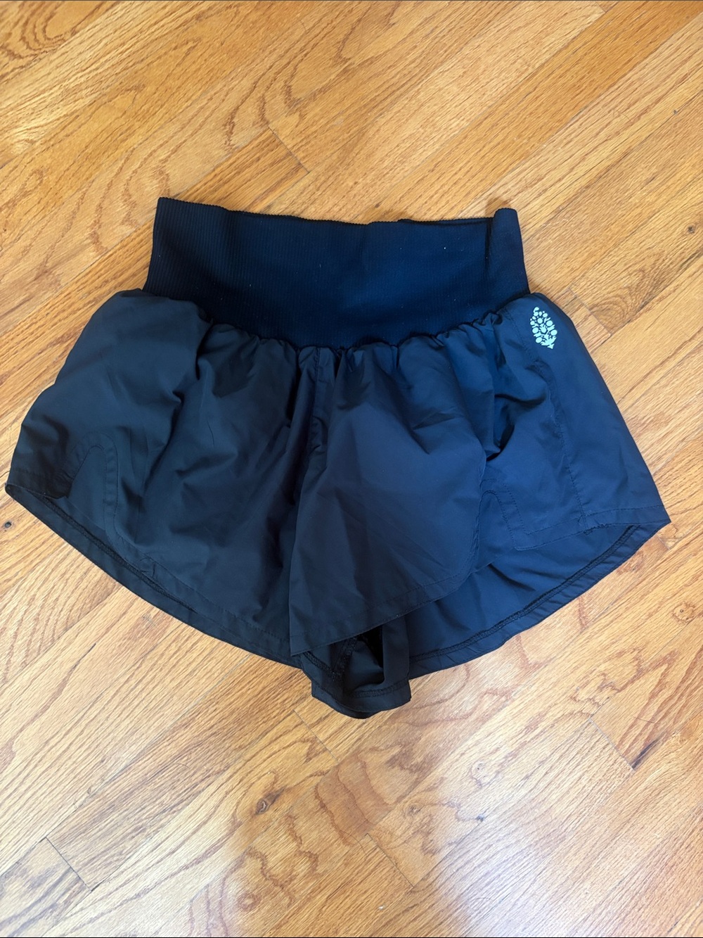 Free People Movement Carpe Diem Black Women's Performance Shorts Medium